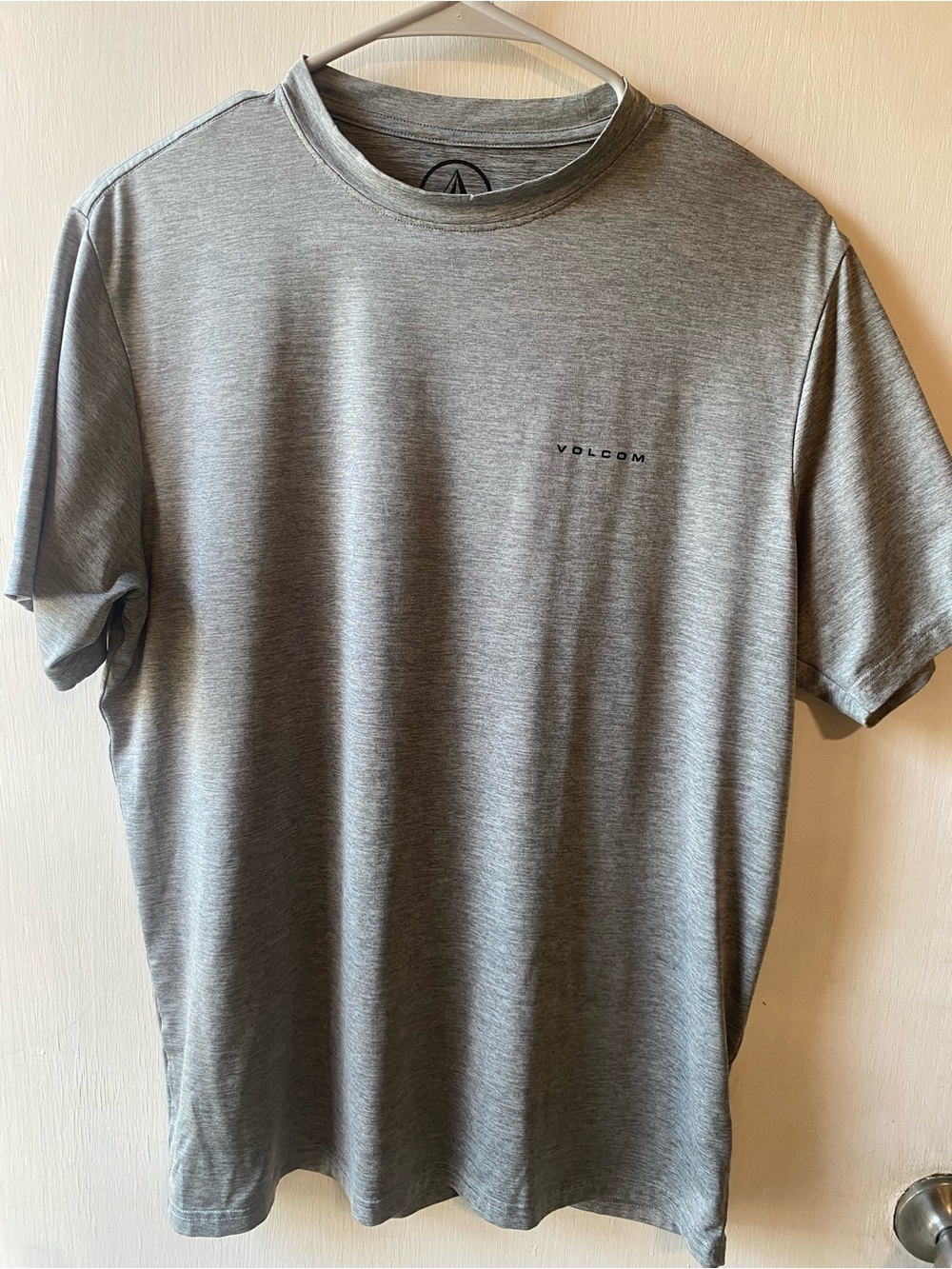 Volcom Gray Short Sleeve Logo Tee, men’s size M